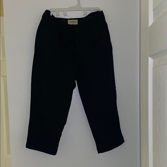 St. John's Bay Pants - St. John's Bay Secretly Slender Black Capris